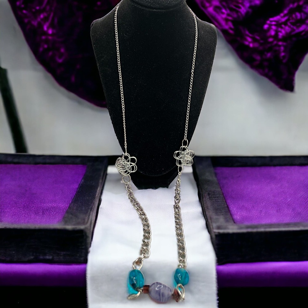 Kramike Blue Boho Floral Decor Metal Necklace!
